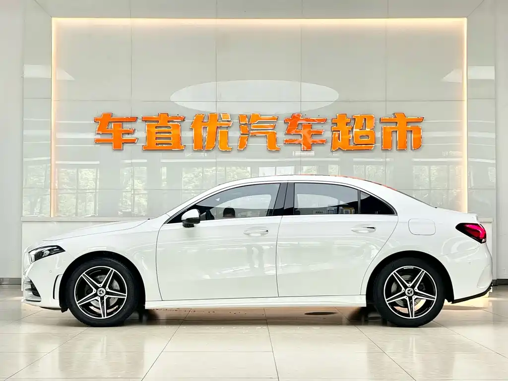 Mercedes-Benz A-Class 2021
