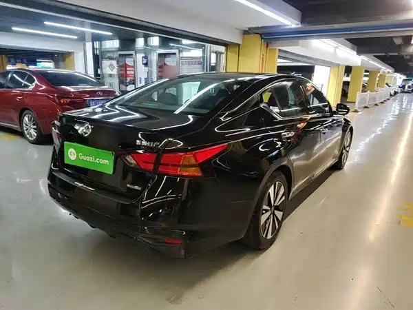 Nissan Teana 2021