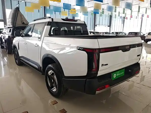 Dongfeng Zhengzhou Nissan Z9 GE PHEV 2025