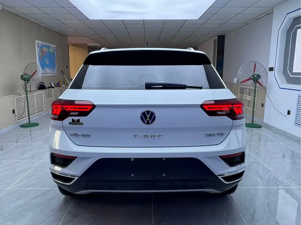 Volkswagen T-Roc 2022 — фото 5