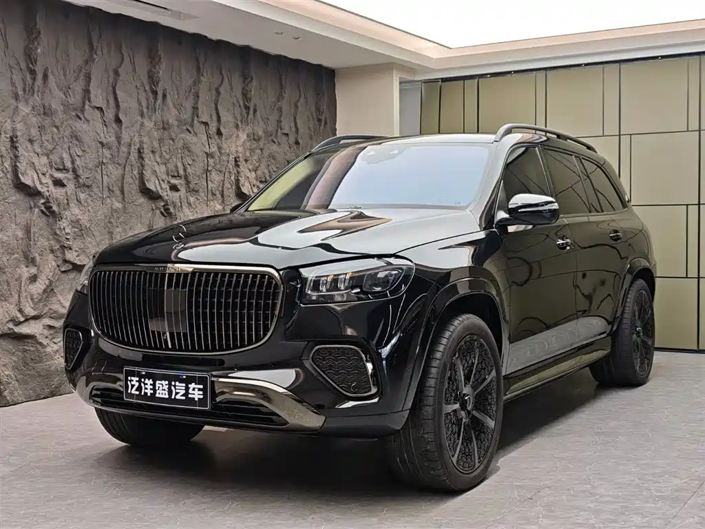 Mercedes-Benz GLS 2025 — фото 1