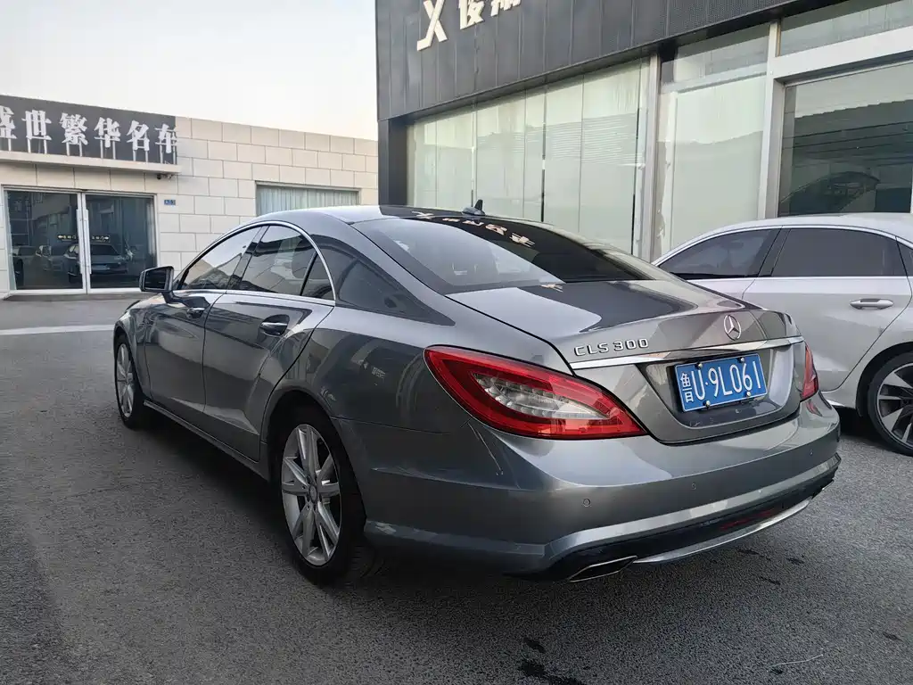 Mercedes-Benz CLS 2015 — фото 6