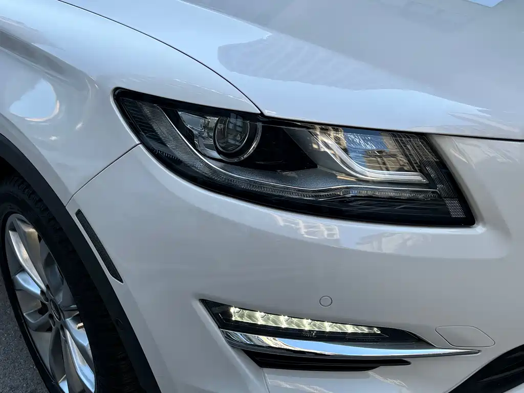 Lincoln MKC 2019 — фото 14