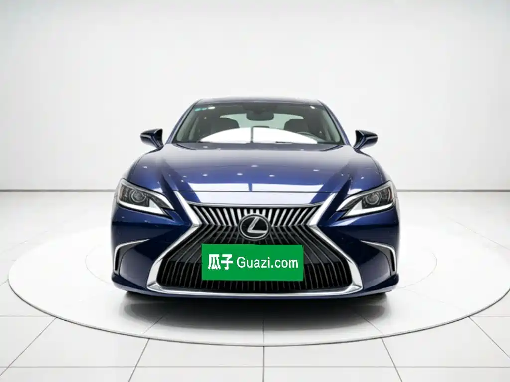 Lexus ES 2019 — фото 2