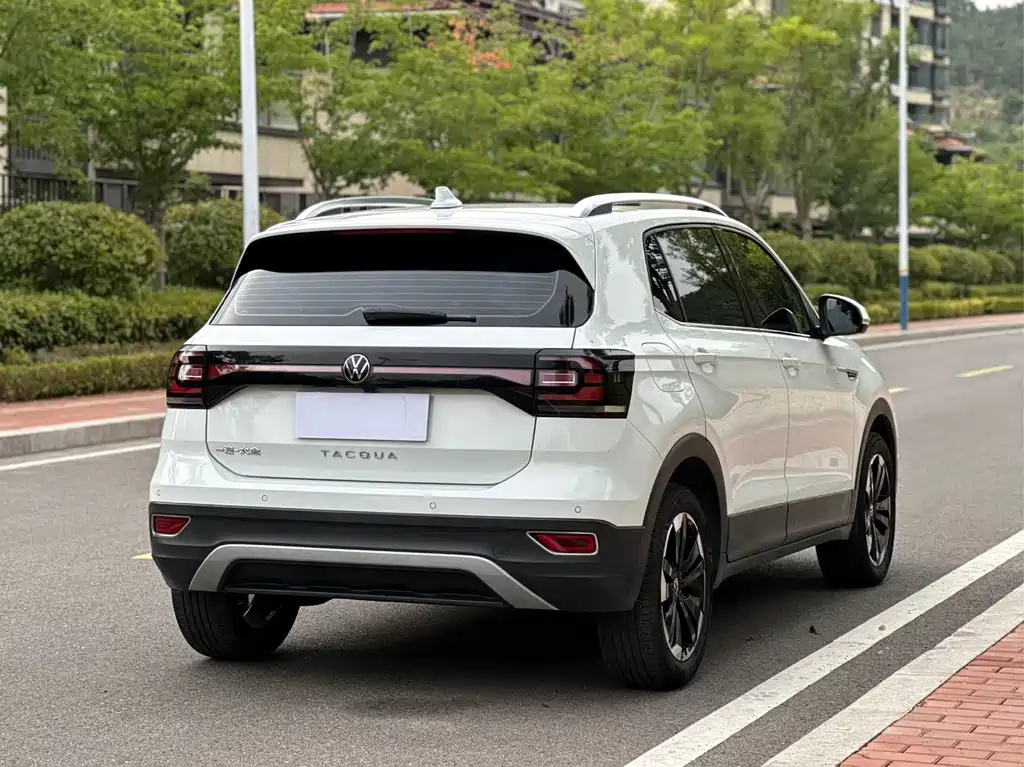 Volkswagen Tacqua 2022