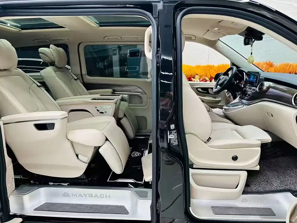 Mercedes-Benz V-Class 2023