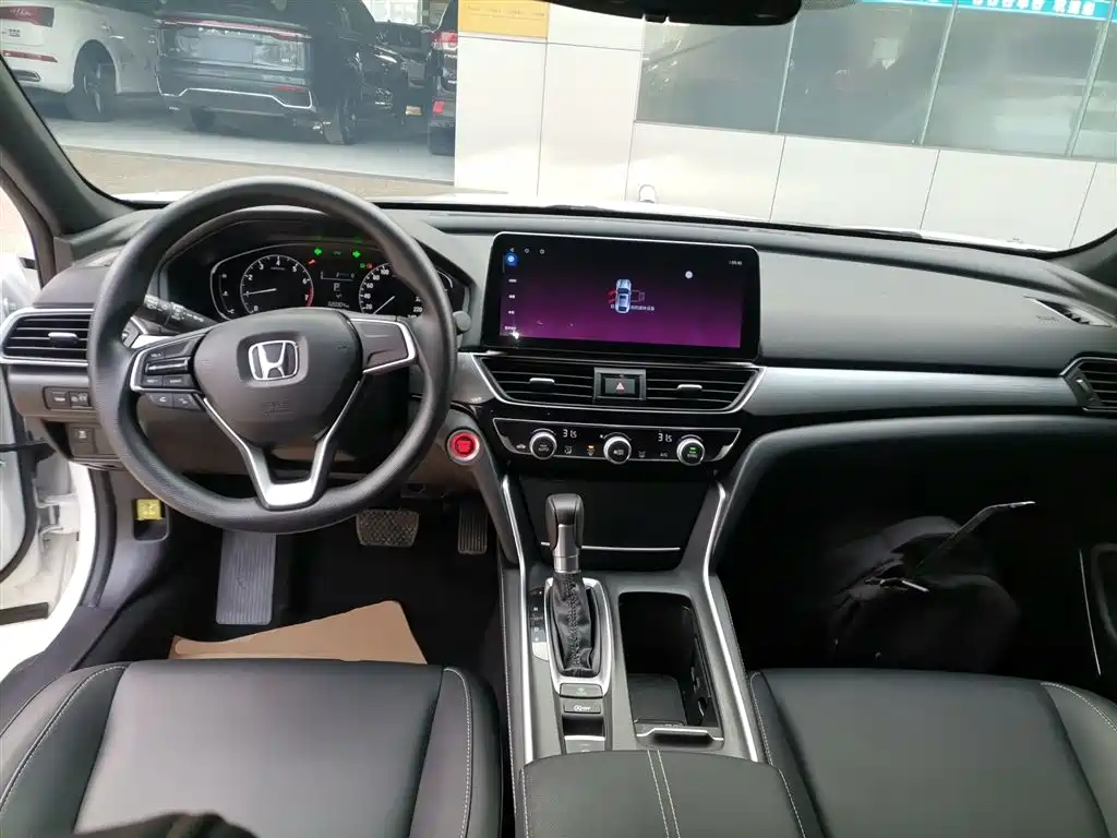 Honda Inspire 2023 — фото 10