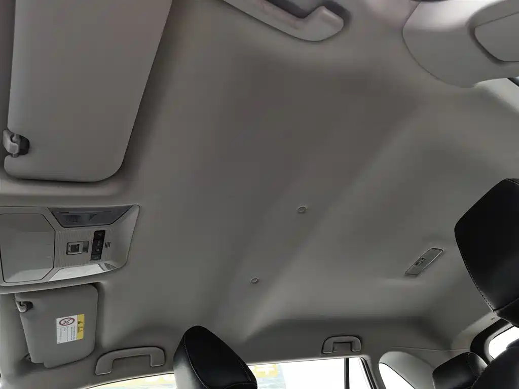 Toyota RAV4 2021 — фото 14