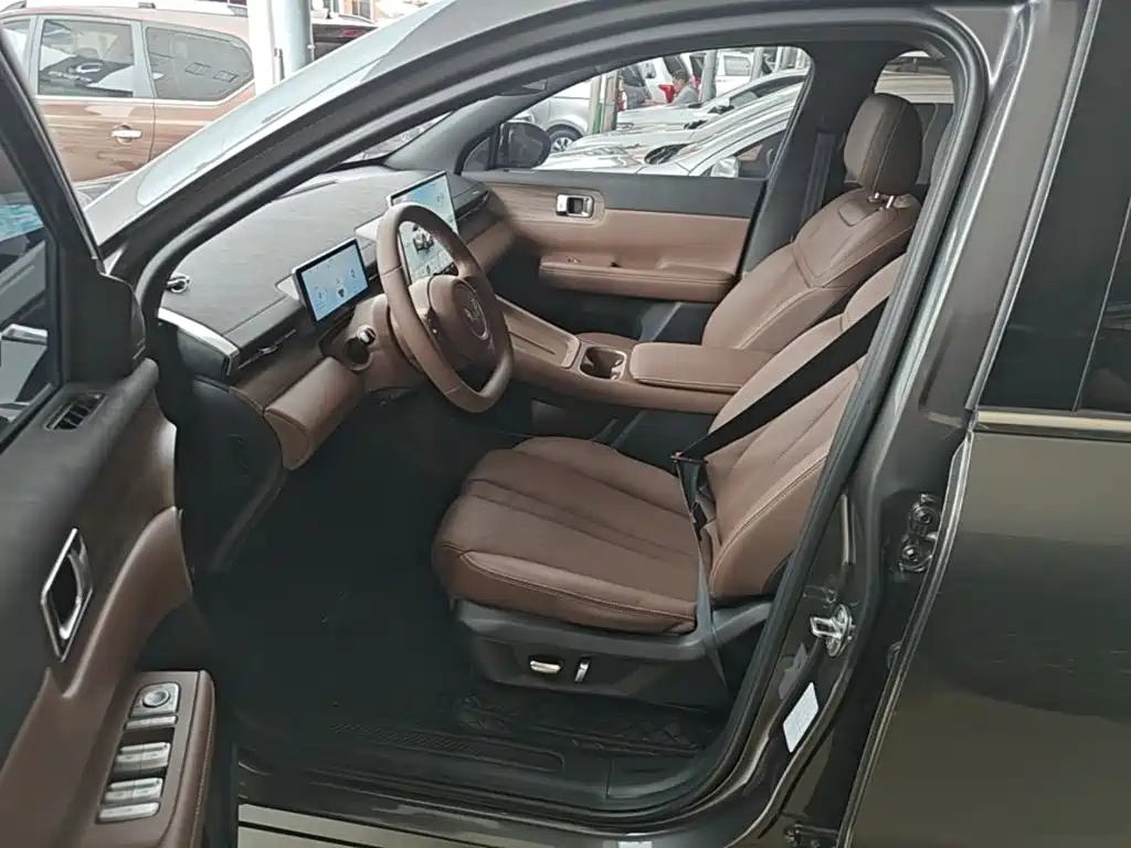 Wuling Xingguang S 2024 — фото 15