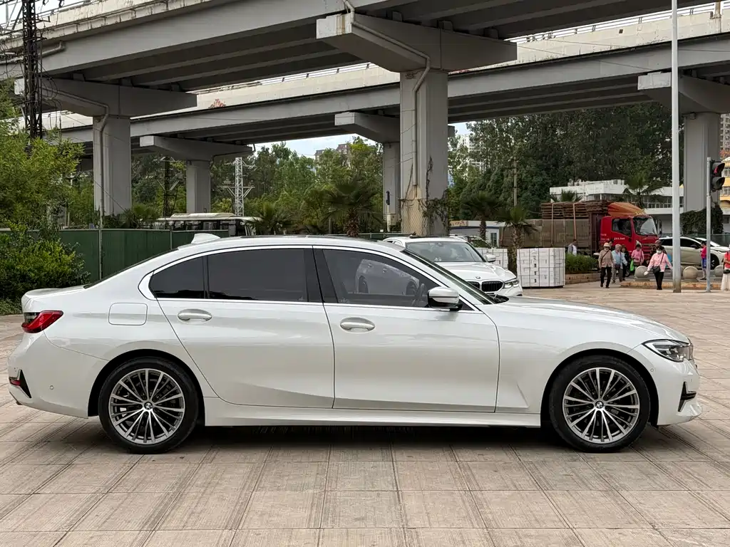 BMW 3 Series 2019