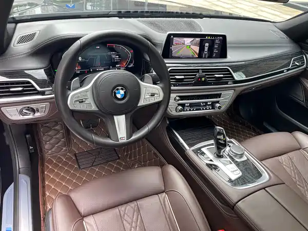 BMW 7 Series 2021