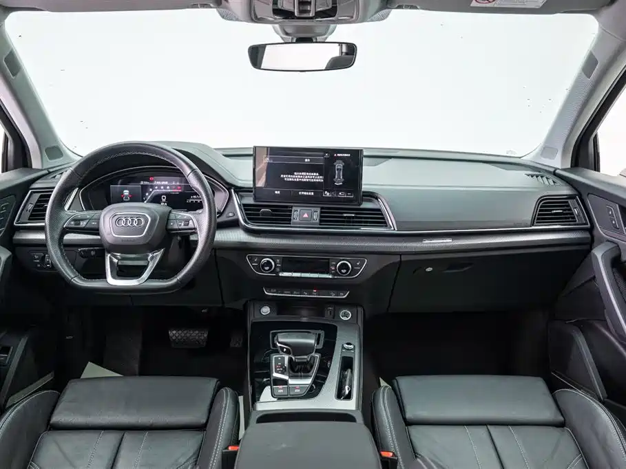 Audi Q5L 2022 — фото 6