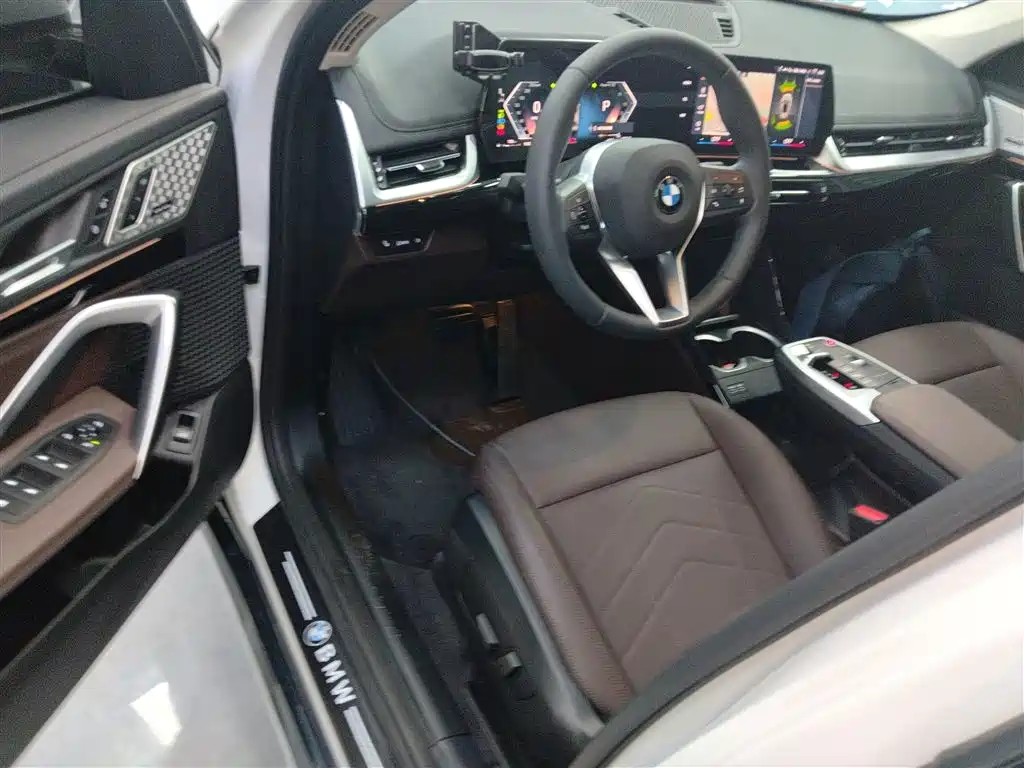 BMW X1 2024 — фото 13