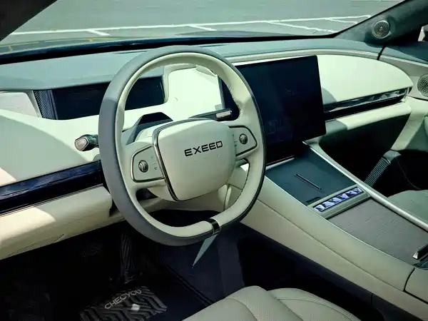 Exeed ES 2026
