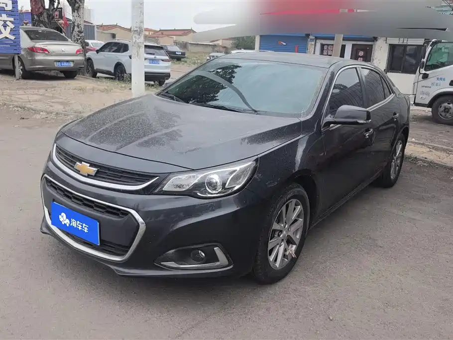 Chevrolet Malibu 2018 — фото 1