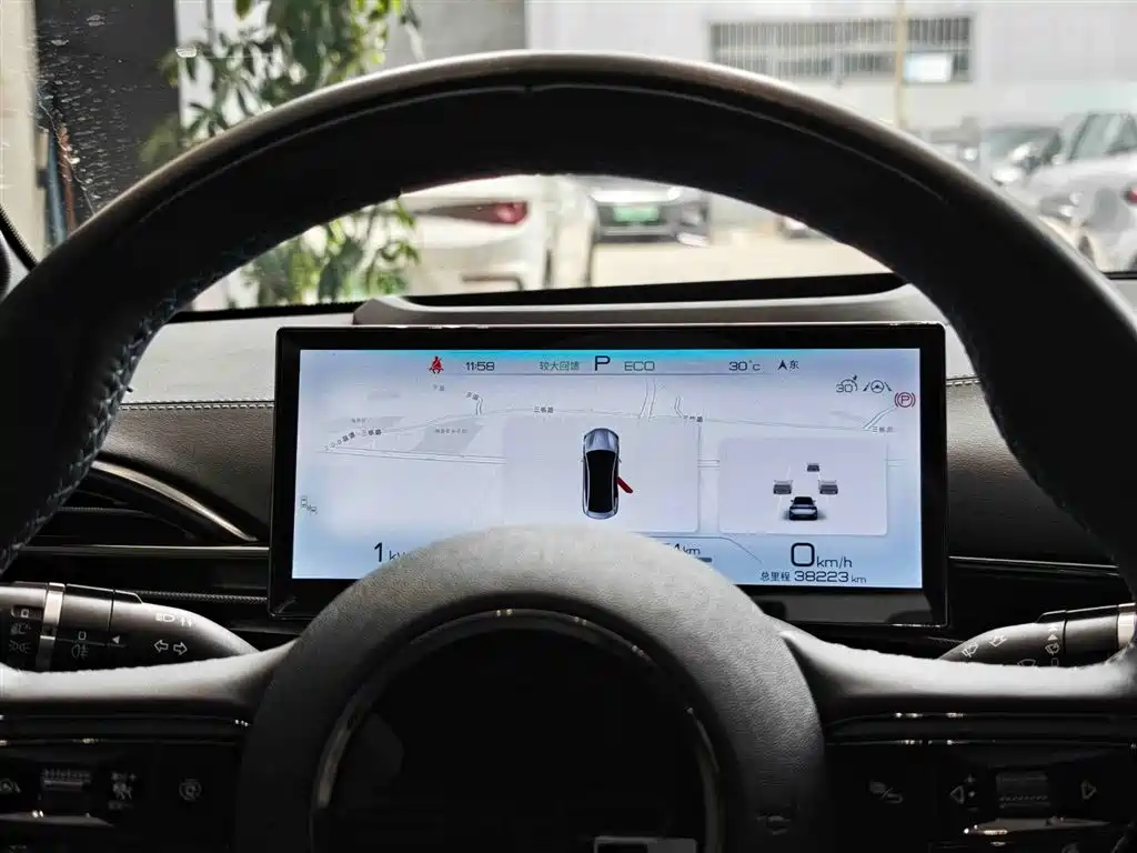 BYD Seal 2022 — фото 12