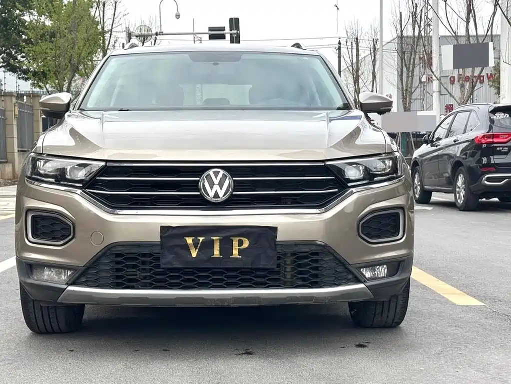 Volkswagen T-Roc 2021 — фото 2
