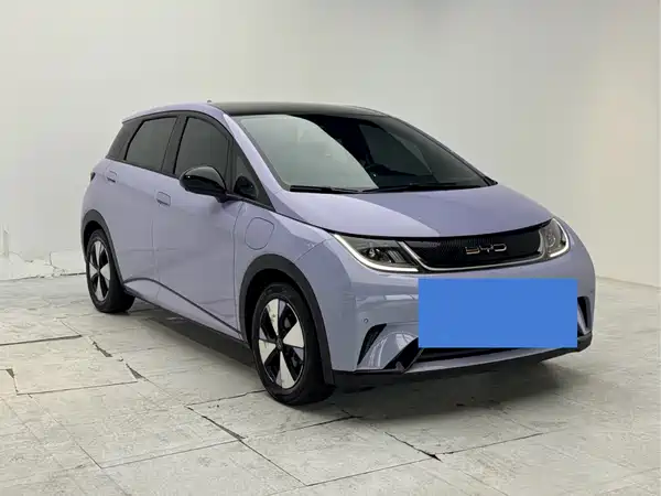 BYD Dolphin 2023