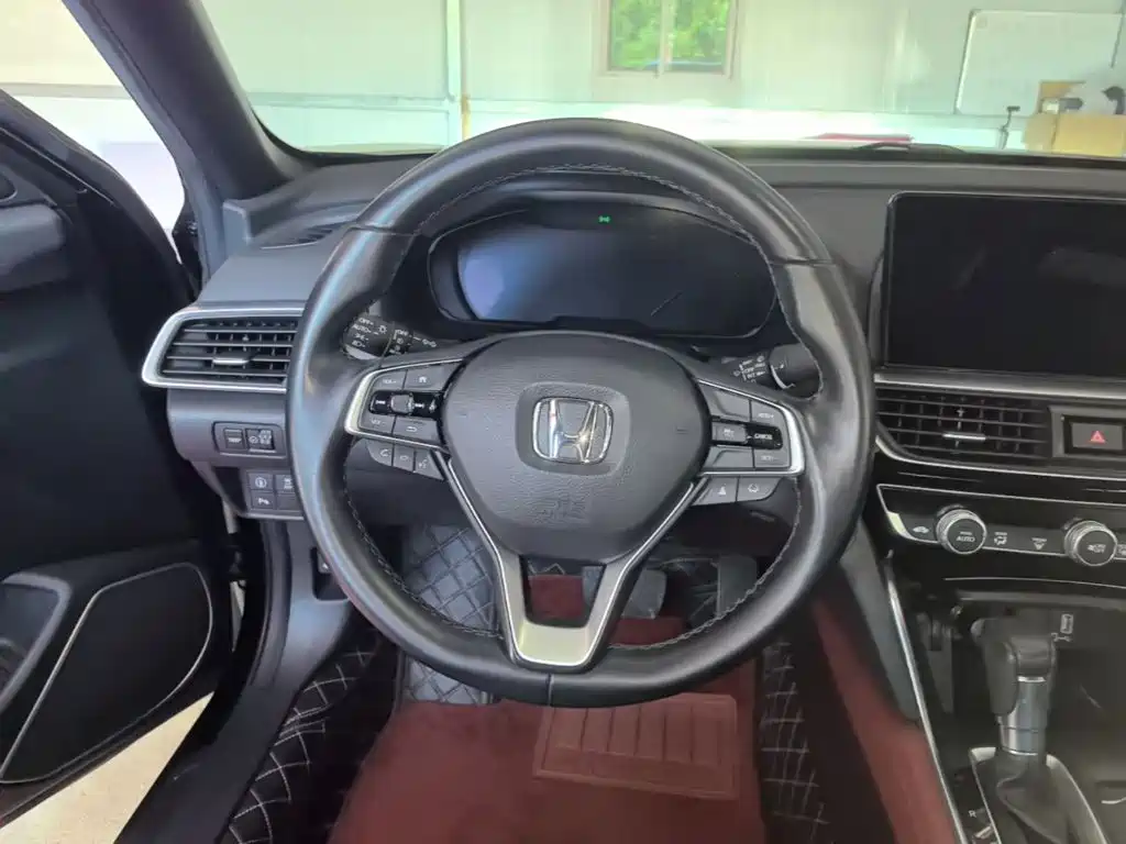 Honda Inspire 2022 — фото 11