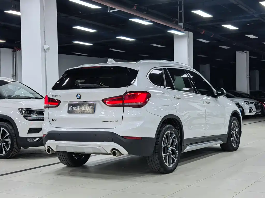 BMW X1 2022 — фото 24