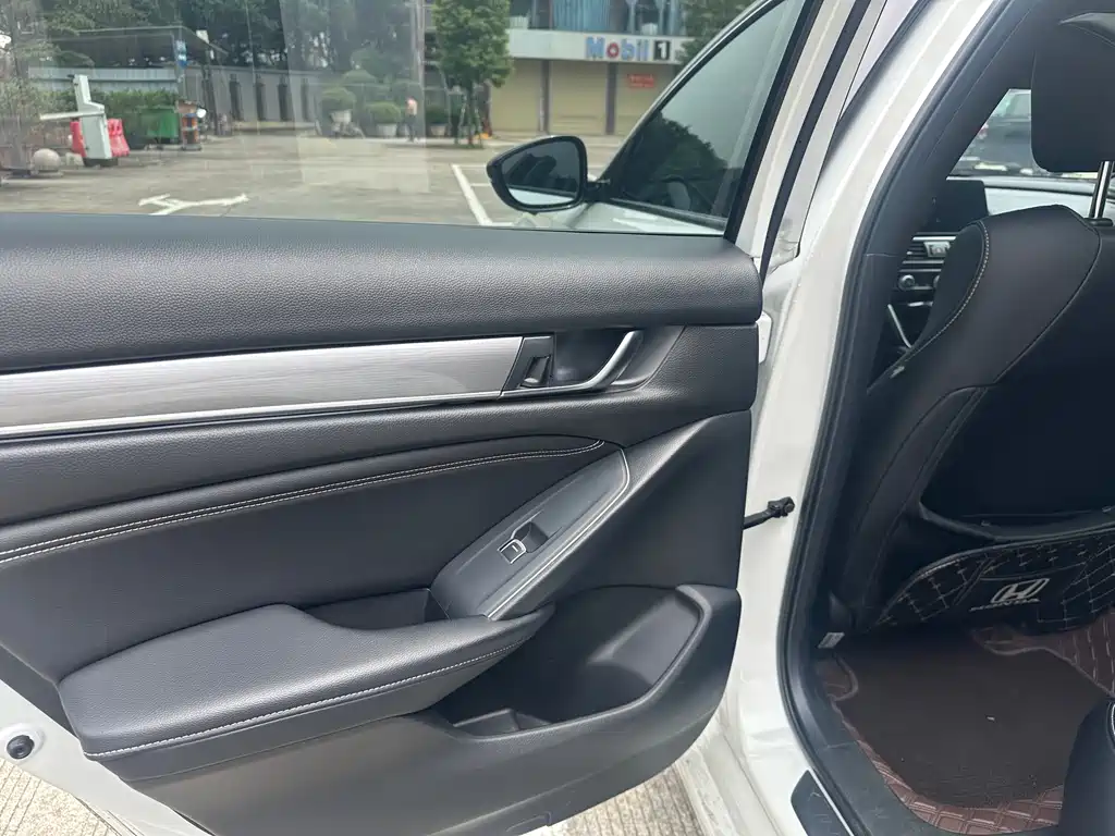 Honda Inspire 2023 — фото 14