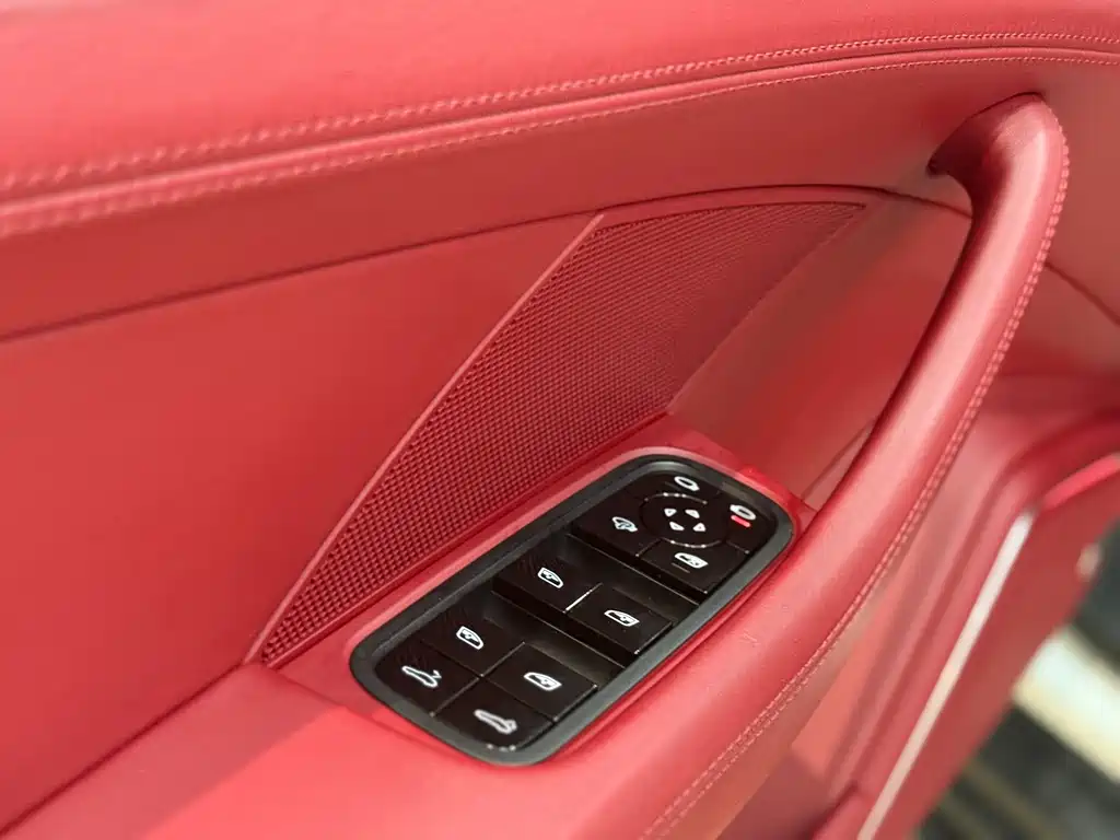 Porsche Panamera 2018 — фото 14