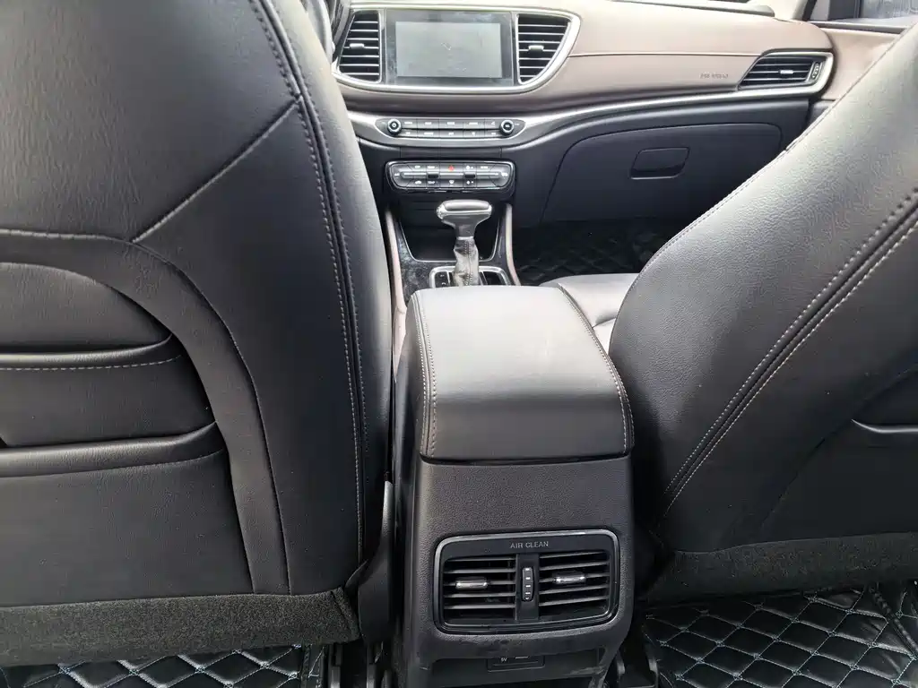 GAC Motor Trumpchi GA4 2018 — фото 6