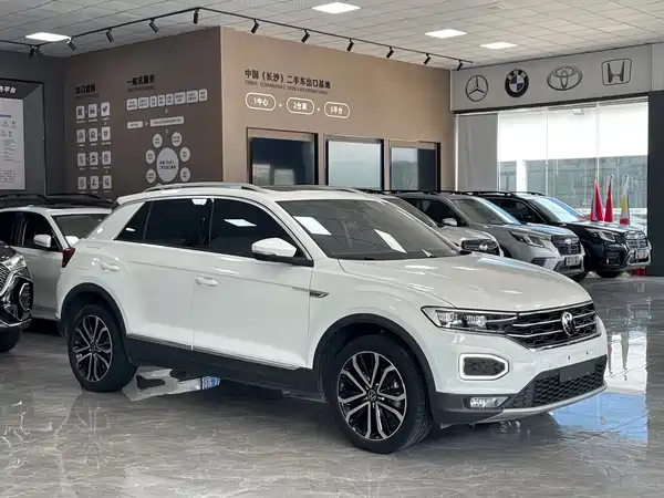 Volkswagen T-Roc 2021
