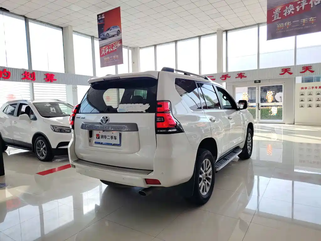 Toyota Prado 2018 — фото 13