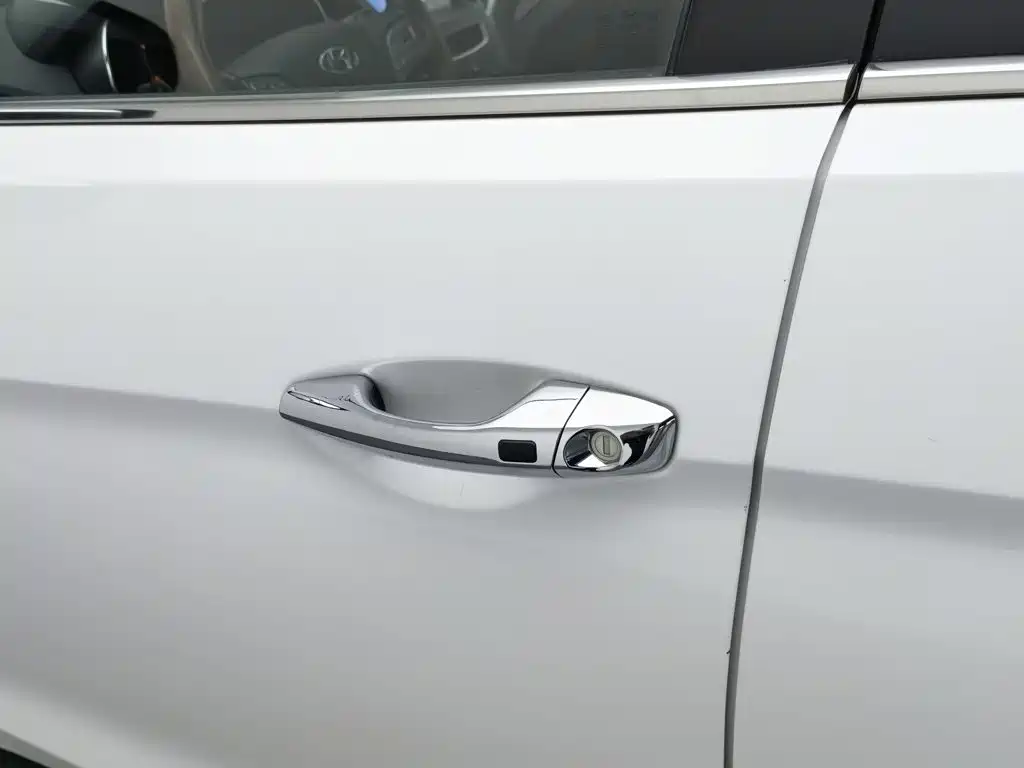 Hyundai Santa Fe 2015 — фото 18