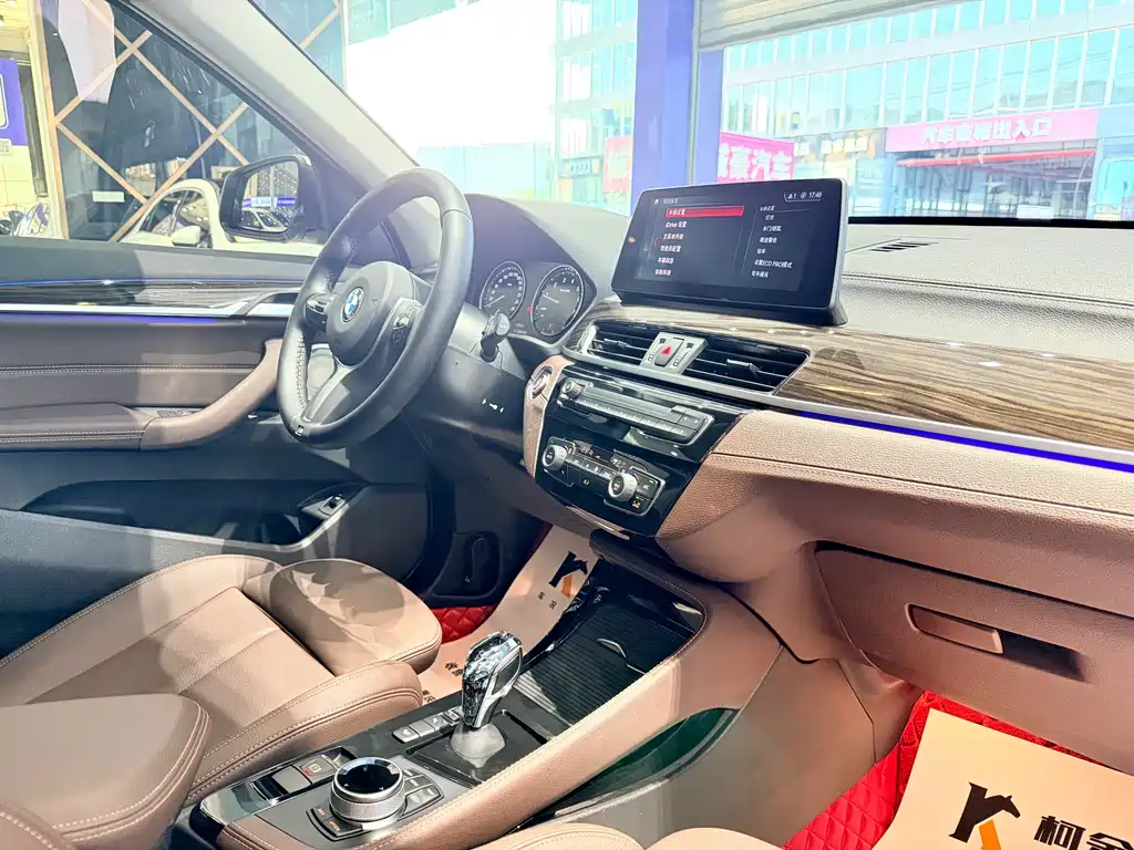 BMW X1 2022 — фото 15