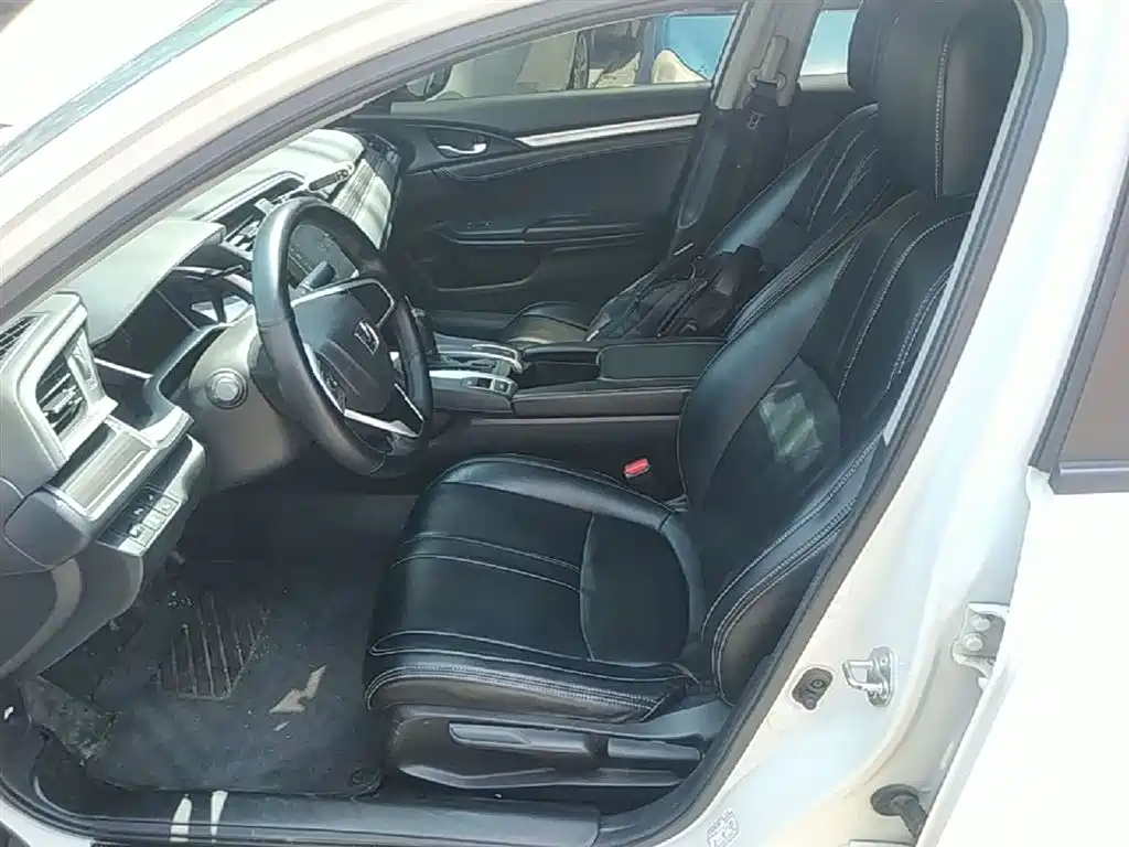 Honda Civic 2021 — фото 15