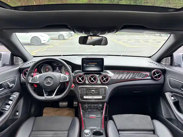 Mercedes-Benz CLA 2016