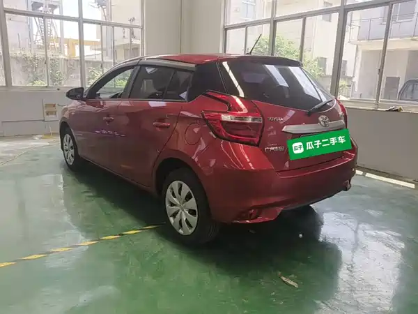 Toyota Yaris L 2016
