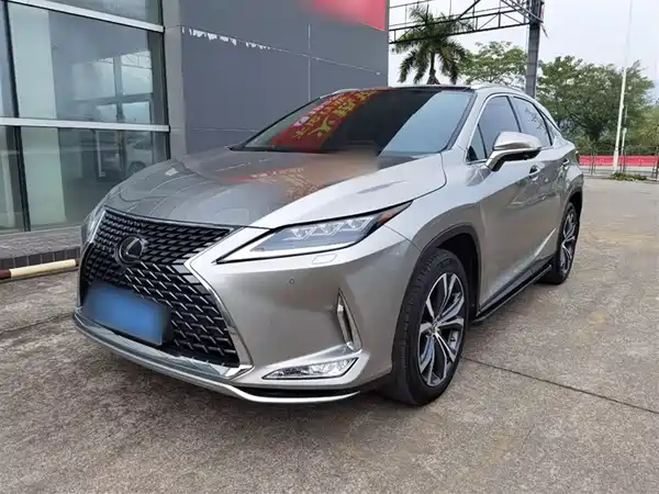 Lexus RX 2020