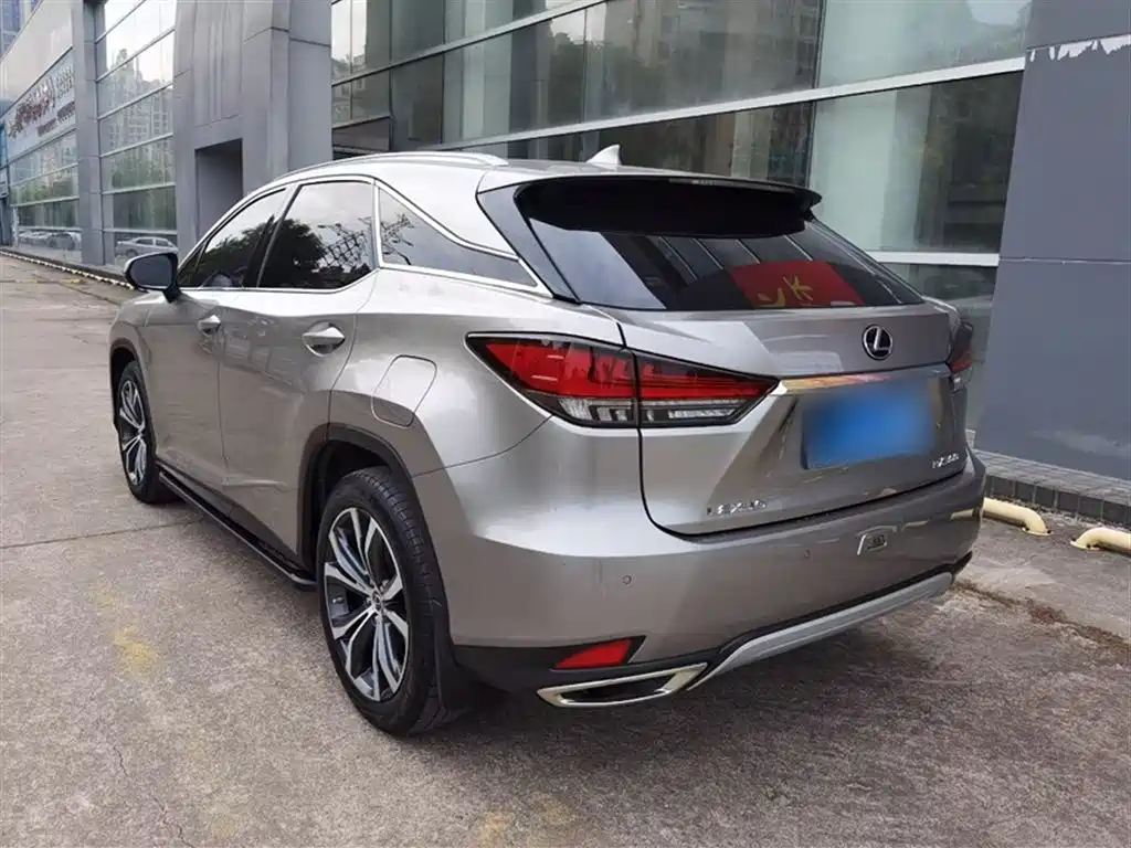 Lexus RX 2021 — фото 25
