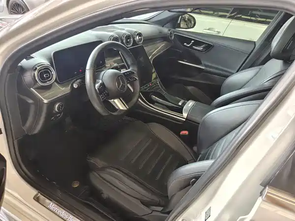 Mercedes-Benz C-Class 2022