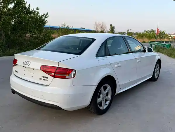 Audi A4L 2013