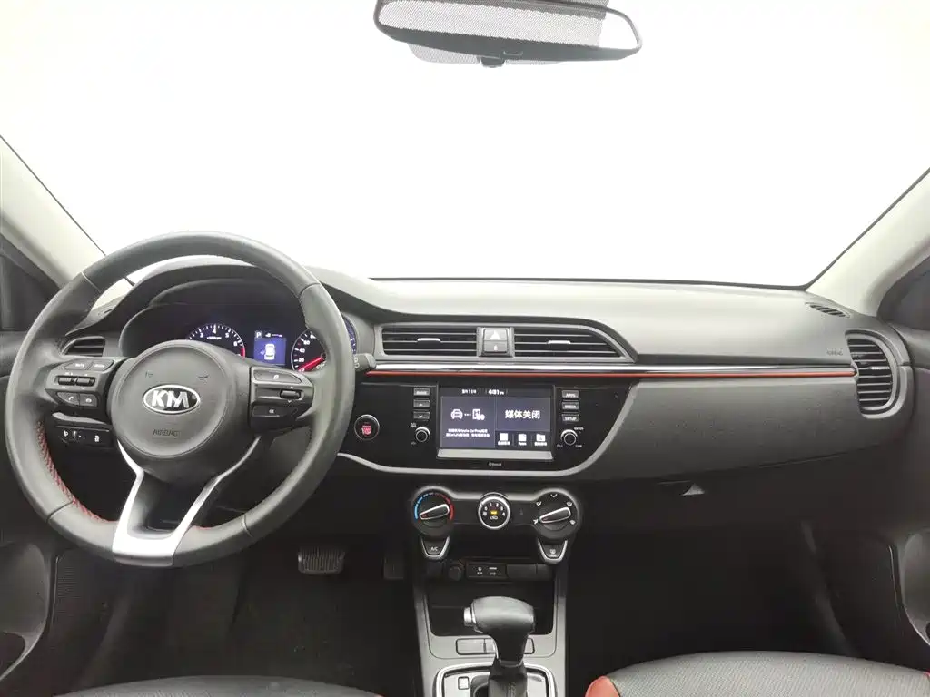 Kia KX Cross 2019 — фото 5
