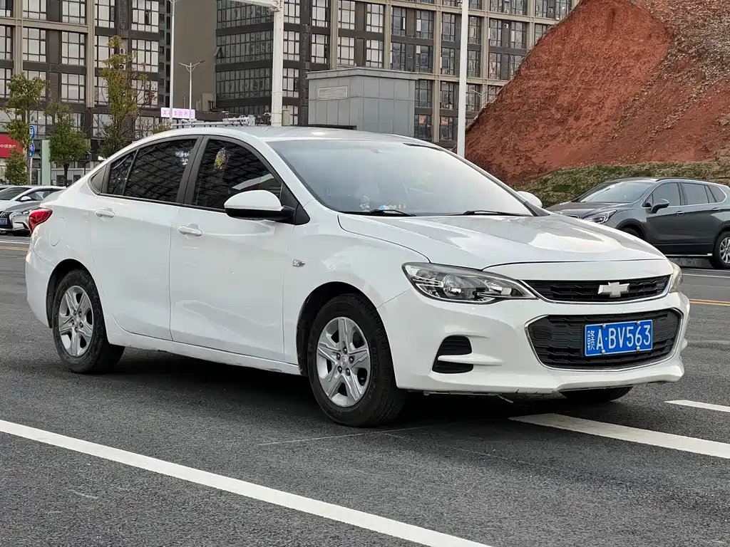 Chevrolet Cavalier 2017 — фото 3