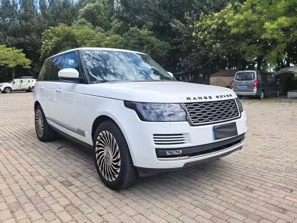 Land Rover Range Rover 2018 — фото 3