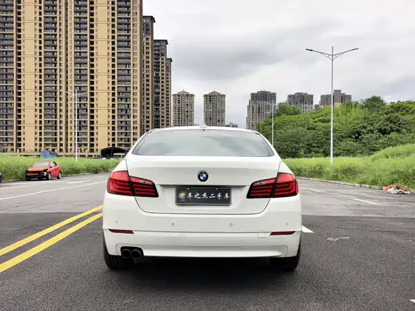 BMW 5 Series 2012