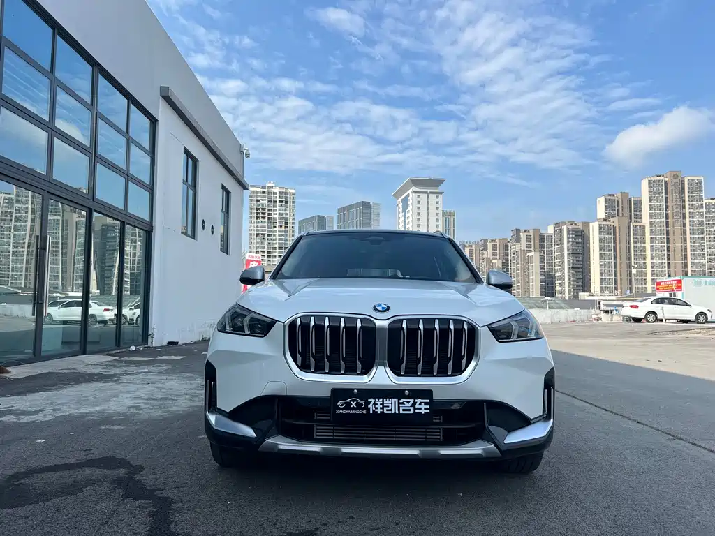 BMW X1 2023