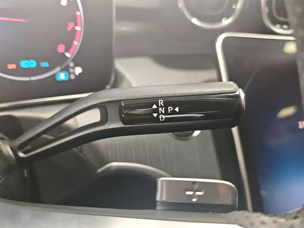 Mercedes-Benz C-Class 2022 — фото 14