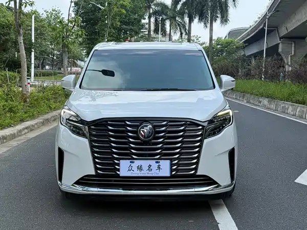 Buick GL8 2023