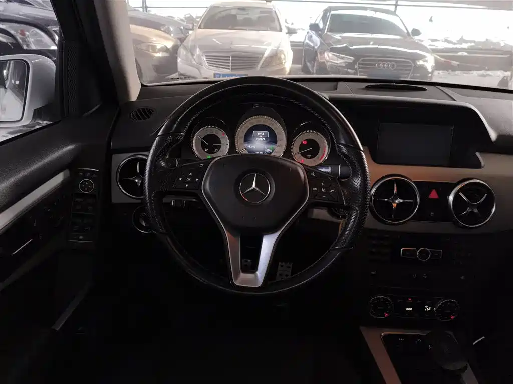 Mercedes-Benz GLK-Class 2014 — фото 11
