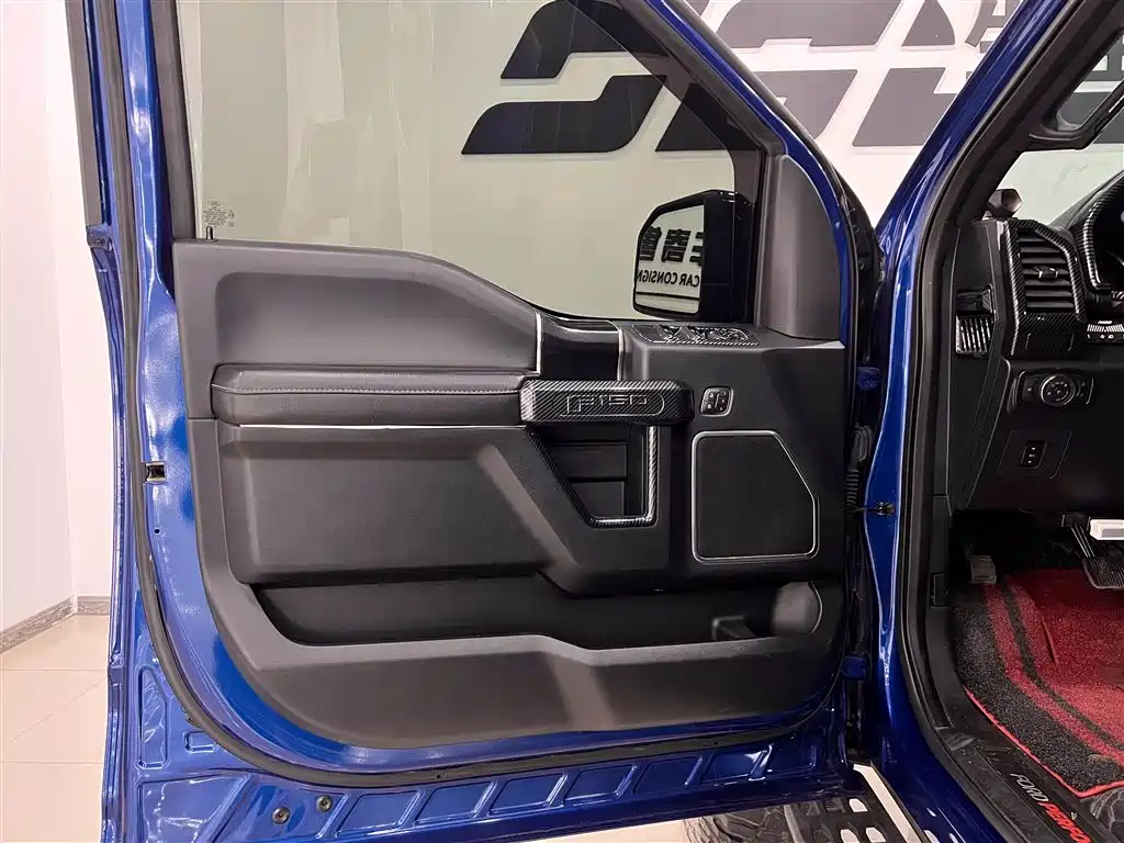 Ford F-150 Raptor 2019 — фото 18