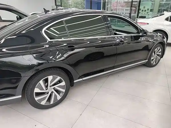 Volkswagen Magotan PHEV 2021