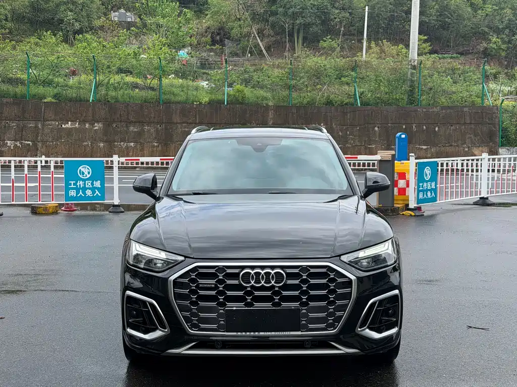 Audi Q5L 2022 — фото 2
