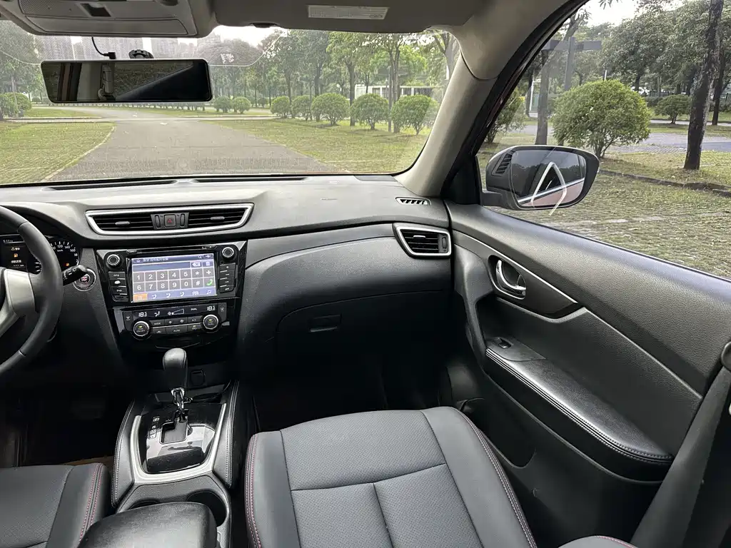 Nissan X-Trail 2015 — фото 19